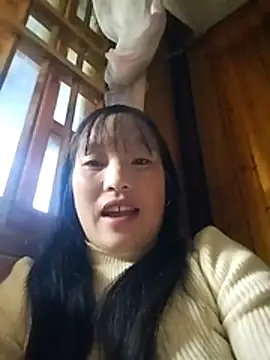 miss-su online show from 10/27/25, 01:28