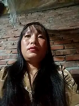 miss-su online show from 11/14/25, 10:13