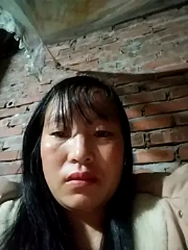 miss-su online show from 11/21/25, 05:34