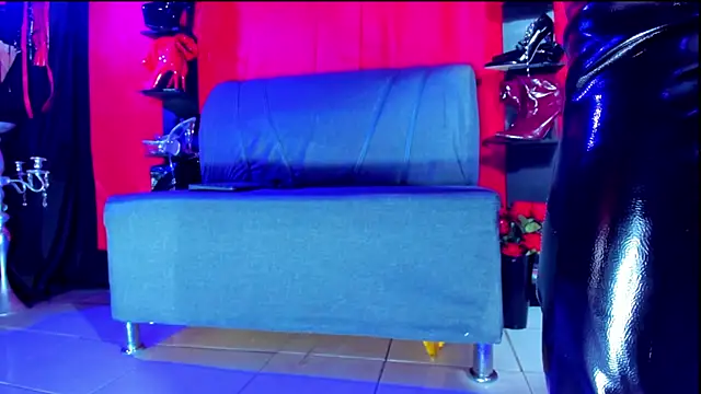 ArtemisaStone online show from 12/22/25, 11:05