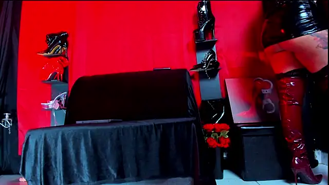 ArtemisaStone online show from 12/19/25, 10:12