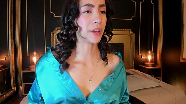 aitana johns online show from 12/18/25, 12:20