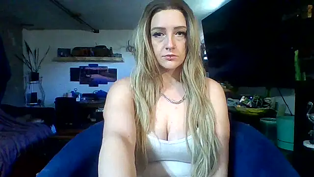 Snapshot of cutiekayls chatting on 07/06/26, 02:46 cutiekayls online show from 07/06/26, 02:46