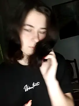 ToryTayler online show from 10/11/25, 08:32