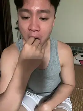 anhduc2k555 online show from 01/14/26, 03:04