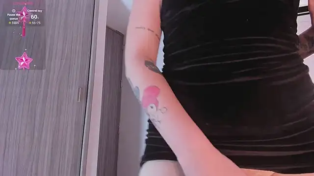 HelenaCole- online show from 12/18/25, 01:37