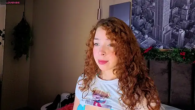 HelenaCole- online show from 11/28/25, 01:33