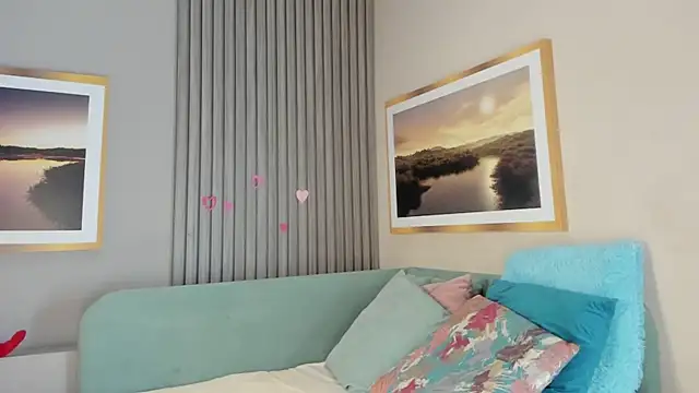 HelenaCole- online show from 11/08/25, 10:13