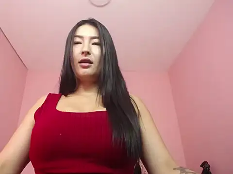 Isabella Mendez  online show from 11/03/25, 01:47