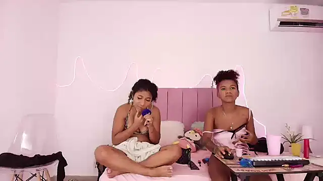 Valerin salazar online show from 11/02/25, 08:47