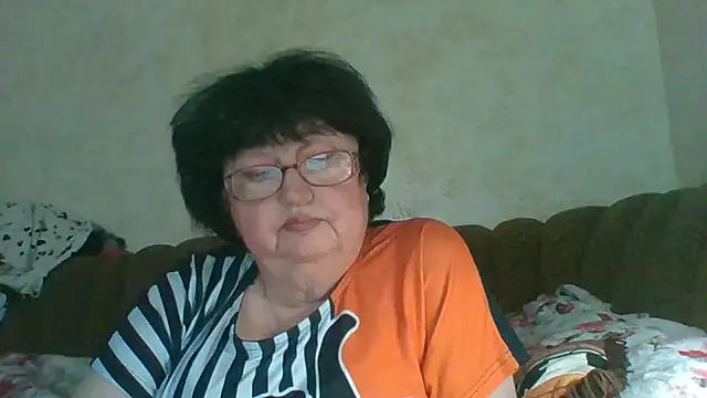 Snapshot of MilaSky5303 chatting on 11/03/25, 09:13 MilaSky5303 online show from 11/03/25, 09:13