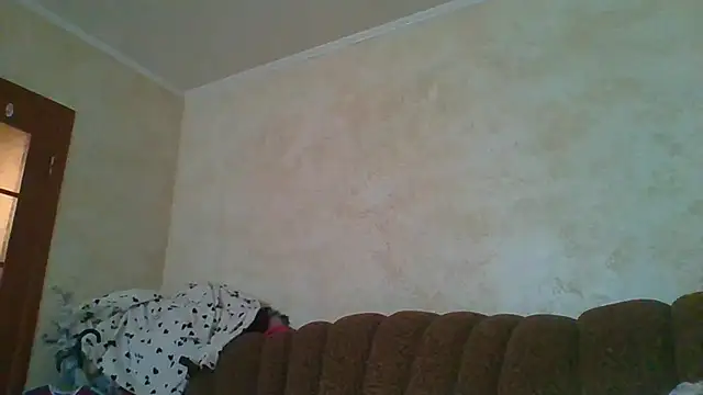 Snapshot of MilaSky5303 chatting on 10/31/25, 11:40 MilaSky5303 online show from 10/31/25, 11:40