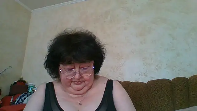 Snapshot of MilaSky5303 chatting on 07/09/26, 09:32 MilaSky5303 online show from 07/09/26, 09:32