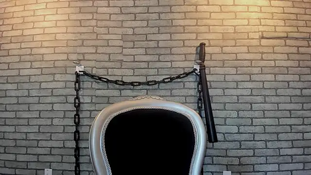 Briana 24 online show from 12/05/25, 03:10