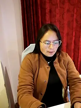 Daliz Leon online show from 11/16/25, 10:57