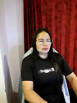 Daliz Leon online show from 11/26/25, 11:16