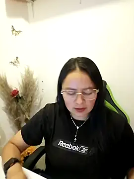 Daliz Leon online show from 10/03/25, 02:37