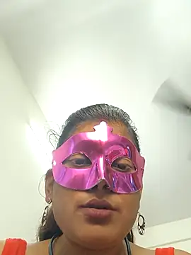 your chandni04 online show from 09/13/25, 07:19