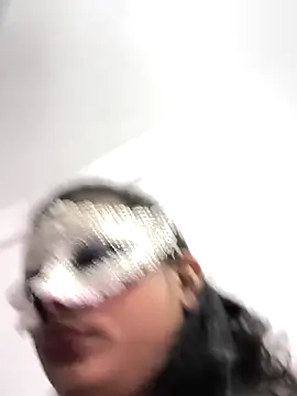 your chandni04 online show from 02/21/26, 05:59