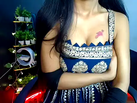Snapshot of fairy_princess chatting on 05/14/26, 09:01 fairy princess online show from 05/14/26, 09:01