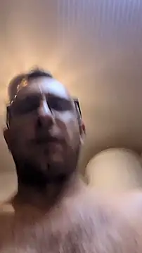 MC353535 online show from 10/25/25, 02:00