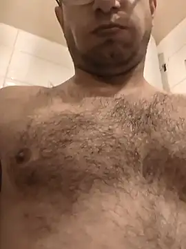 MC353535 online show from 04/06/26, 12:17