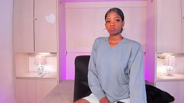 Stefannyevans  online show from 05/15/26, 01:20