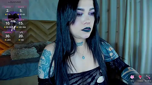  raven black online show from 11/18/25, 03:15