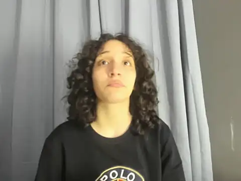 Snapshot of TeensNews18 chatting on 11/27/25, 11:16 TeensNews18 online show from 11/27/25, 11:16