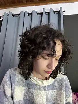 Snapshot of TeensNews18 chatting on 04/08/26, 11:06 TeensNews18 online show from 04/08/26, 11:06