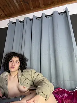 Snapshot of TeensNews18 chatting on 03/11/26, 11:37 TeensNews18 online show from 03/11/26, 11:37