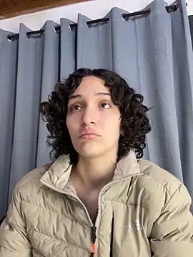 Snapshot of TeensNews18 chatting on 02/13/26, 11:43 TeensNews18 online show from 02/13/26, 11:43