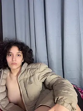 Snapshot of TeensNews18 chatting on 03/07/26, 01:38 TeensNews18 online show from 03/07/26, 01:38