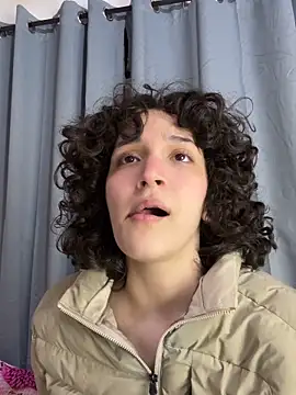 Snapshot of TeensNews18 chatting on 02/19/26, 12:18 TeensNews18 online show from 02/19/26, 12:18