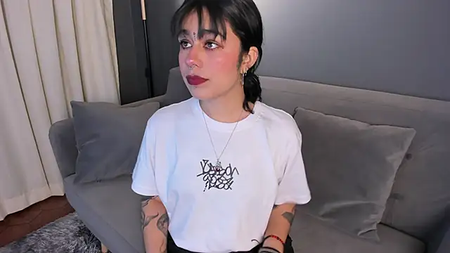 flower smith  online show from 11/21/25, 11:42