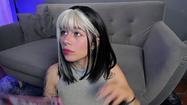 flower smith  online show from 03/05/26, 12:46