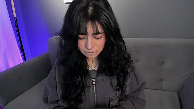 flower smith  online show from 03/20/26, 11:44