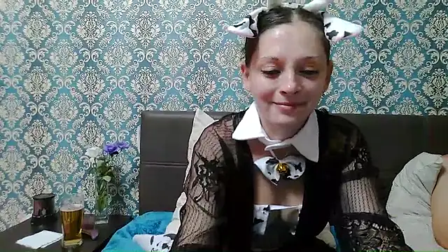 Snapshot of Rapunzel_hairlover chatting on 10/03/25, 07:59 Rapunzel hairlover online show from 10/03/25, 07:59