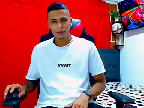 Snapshot of cristian_tayron1 chatting on 07/09/26, 07:09 cristian tayron1 online show from 07/09/26, 07:09