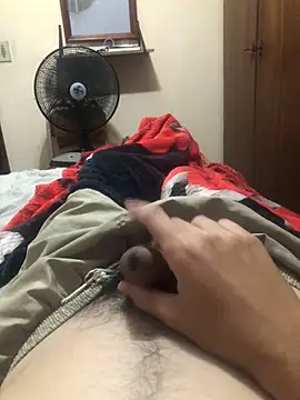 jmmm140793 online show from 11/17/25, 10:47