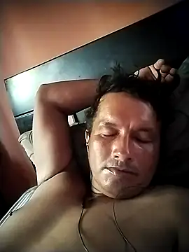 Snapshot of colombiano198720 chatting on 10/28/25, 09:36 colombiano198720 online show from 10/28/25, 09:36