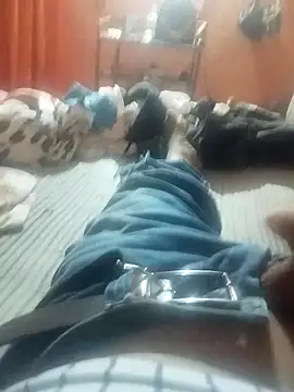 Snapshot of colombiano198720 chatting on 09/13/25, 12:54 colombiano198720 online show from 09/13/25, 12:54