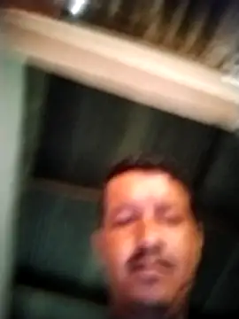 Snapshot of colombiano198720 chatting on 09/27/25, 01:06 colombiano198720 online show from 09/27/25, 01:06