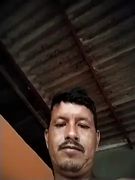 Snapshot of colombiano198720 chatting on 09/29/25, 12:22 colombiano198720 online show from 09/29/25, 12:22