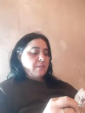 Snapshot of Klubnyhka3991 chatting on 12/16/25, 09:41 Klubnyhka3991 online show from 12/16/25, 09:41