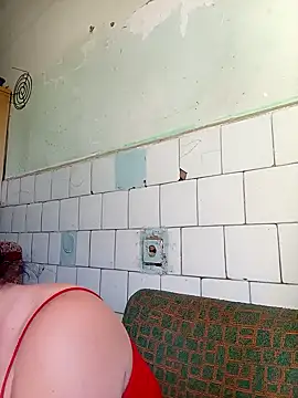 Snapshot of Klubnyhka3991 chatting on 09/14/25, 04:35 Klubnyhka3991 online show from 09/14/25, 04:35