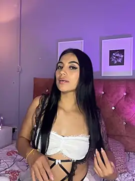 GabiHills online show from 05/08/26, 02:04