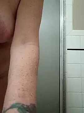 Bored Grandma online show from 03/27/26, 08:32