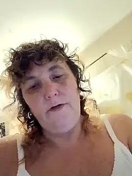 Bored Grandma online show from 04/02/26, 05:25