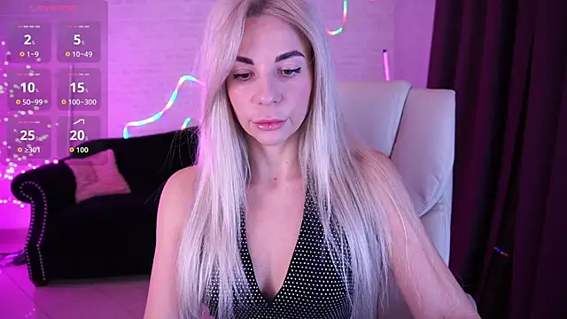 BellaRayyy online show from 02/22/26, 08:54